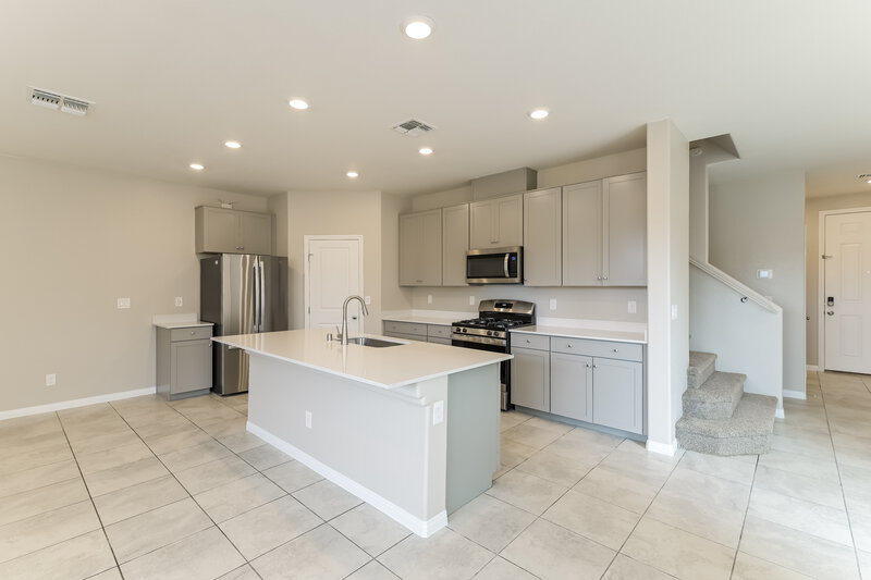 2,815/Mo, 2938 Saltillo Ln Las Vegas, NV 89121 Kitchen View 2