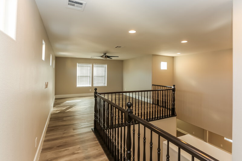 3,335/Mo, 7649 Heavenly Peak St Las Vegas, NV 89166 Loft View