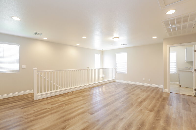 4,160/Mo, 6485 Cape Canyon Ct Las Vegas, NV 89141 Loft View