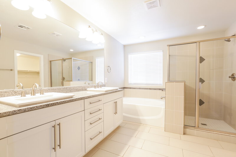 4,160/Mo, 6485 Cape Canyon Ct Las Vegas, NV 89141 Main Bathroom View