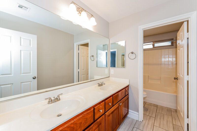 3,195/Mo, 196 Broken Putter Way Las Vegas, NV 89148 Bathroom View 2