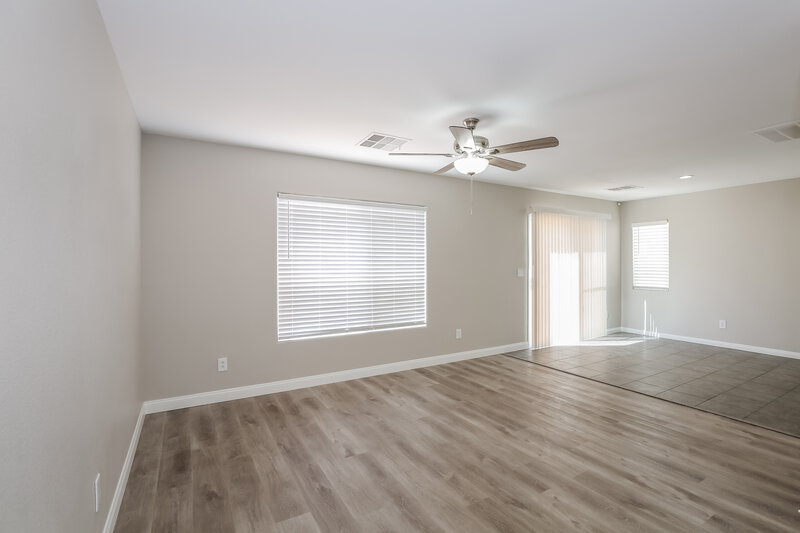 2,240/Mo, 9503 Diamond Bridge Ave Las Vegas, NV 89166 Dining Room View