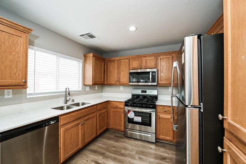 2,025/Mo, 7489 Dune Sunflower Ct Las Vegas, NV 89139 Kitchen View
