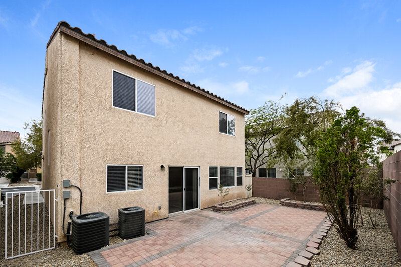 2,025/Mo, 7489 Dune Sunflower Ct Las Vegas, NV 89139 Rear View