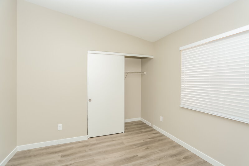 1,905/Mo, 8808 Spinning Wheel Ave Las Vegas, NV 89143 Bedroom View