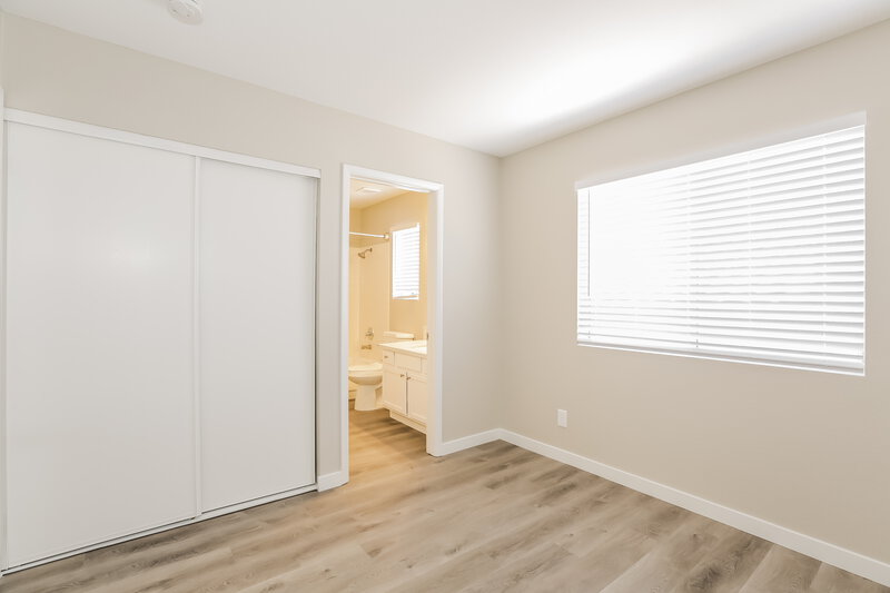 2,370/Mo, 9524 Amber Valley Ln Las Vegas, NV 89134 Bedroom View