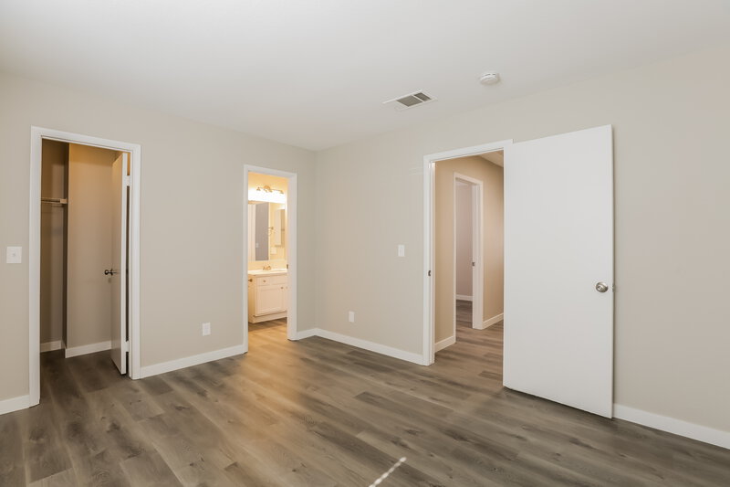2,370/Mo, 9524 Amber Valley Ln Las Vegas, NV 89134 Bedroom View 3