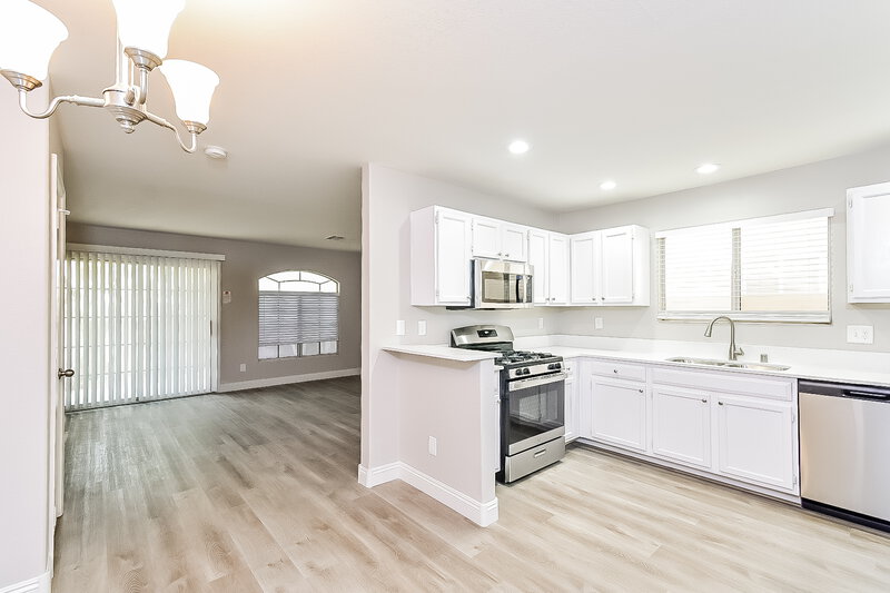 1,855/Mo, 5359 Hanging Tree Ln Las Vegas, NV 89118 Dining Room View