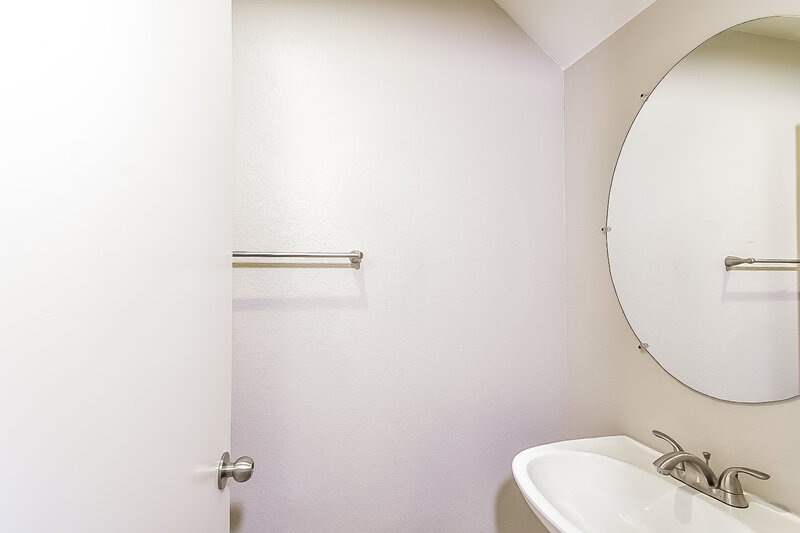 1,855/Mo, 5359 Hanging Tree Ln Las Vegas, NV 89118 Powder Room View