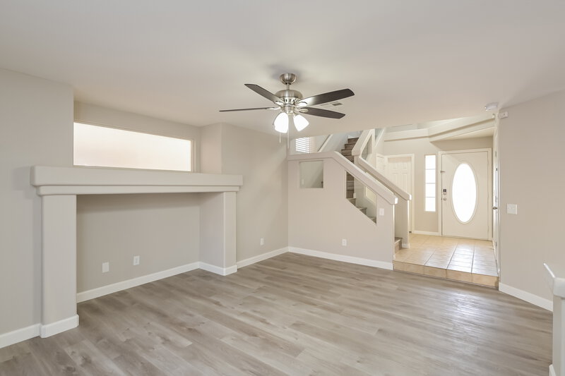 2,120/Mo, 6620 Melodic Ct Las Vegas, NV 89139 Living Room View