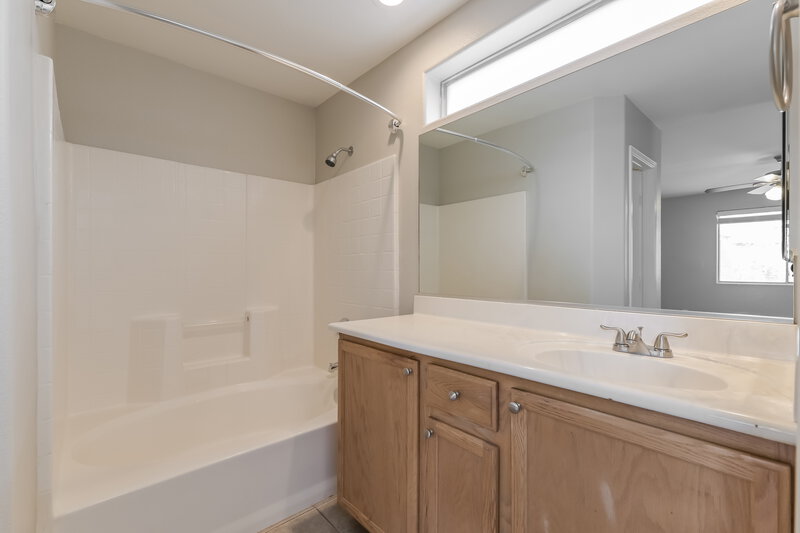 1,985/Mo, 1931 Sundown Canyon Dr Henderson, NV 89014 Main Bathroom View