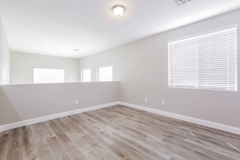 2,375/Mo, 6191 Carson Hills Ave Las Vegas, NV 89139 Loft View