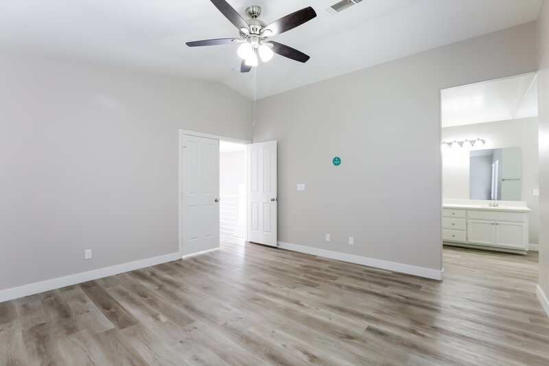 2,645/Mo, 8789 Wahine Ct Henderson, NV 89074 Main Bedroom View 2