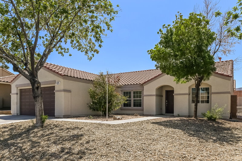2,530/Mo, 1075 Silver Star St Henderson, NV 89002 Front View
