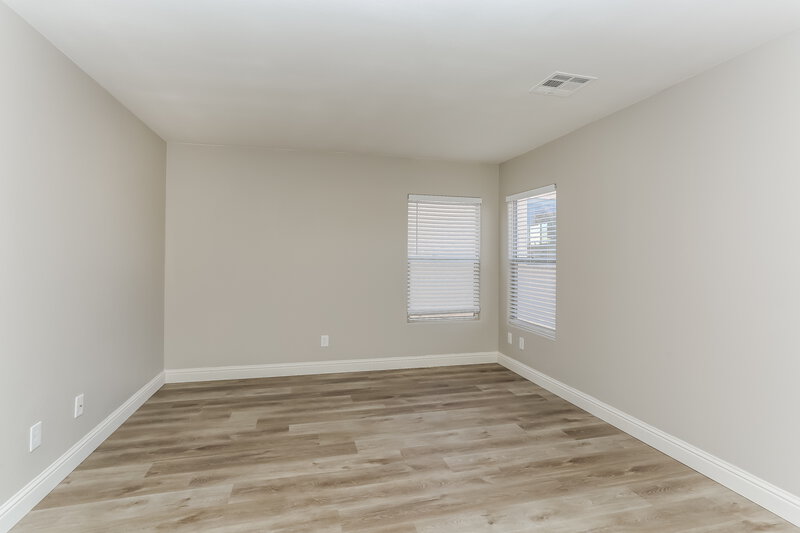 2,130/Mo, 8888 Perfect Diamond Ct Las Vegas, NV 89129 Main Bedroom View