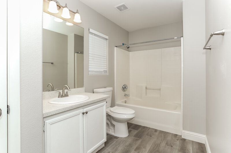 2,130/Mo, 8888 Perfect Diamond Ct Las Vegas, NV 89129 Main Bedroom View 3