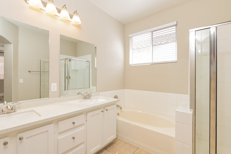 2,175/Mo, 9185 Drifting Bay St Las Vegas, NV 89123 Main Bathroom View 2