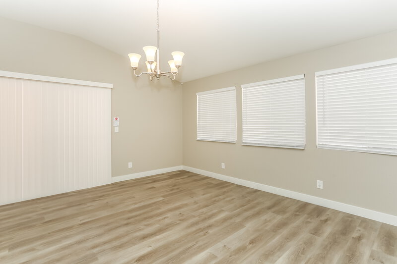 2,085/Mo, 4513 Florentine Ct Las Vegas, NV 89130 Dining Room View 2