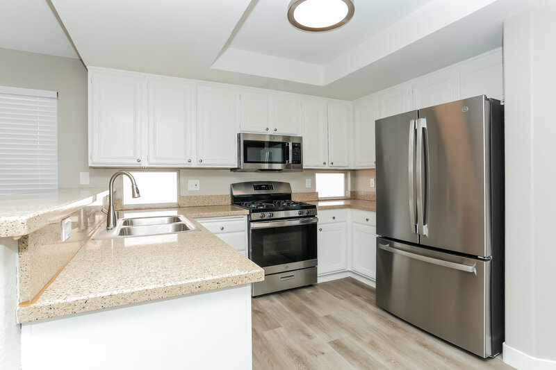 2,085/Mo, 4513 Florentine Ct Las Vegas, NV 89130 Kitchen View