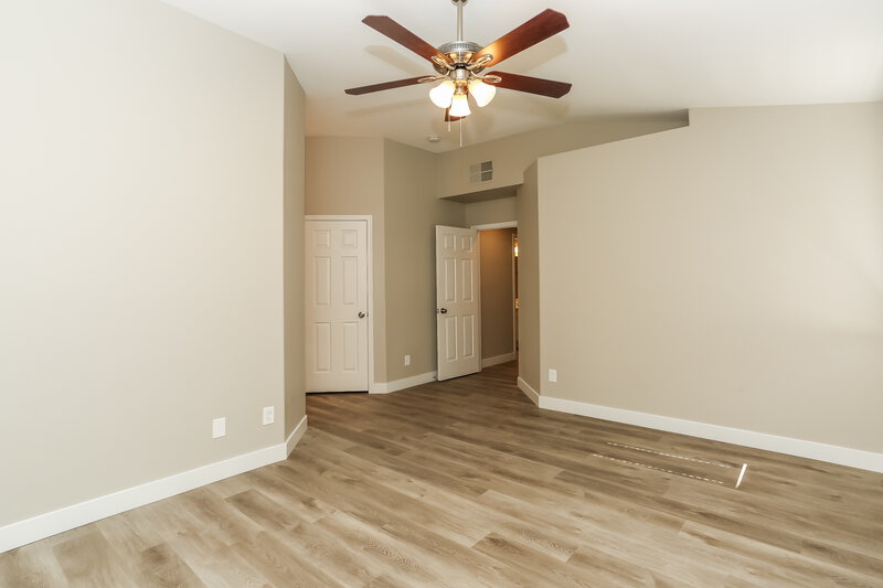 2,085/Mo, 4513 Florentine Ct Las Vegas, NV 89130 Main Bedroom View 2