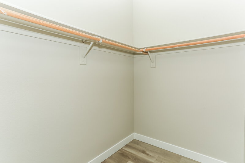 2,085/Mo, 4513 Florentine Ct Las Vegas, NV 89130 Walk In Closet View