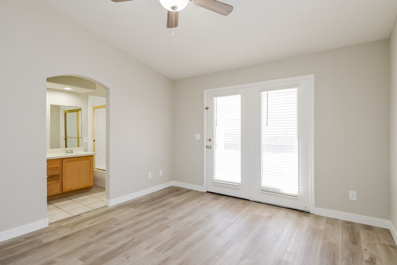 2,225/Mo, 1283 Silver Knoll Ave Las Vegas, NV 89123 Main Bedroom View