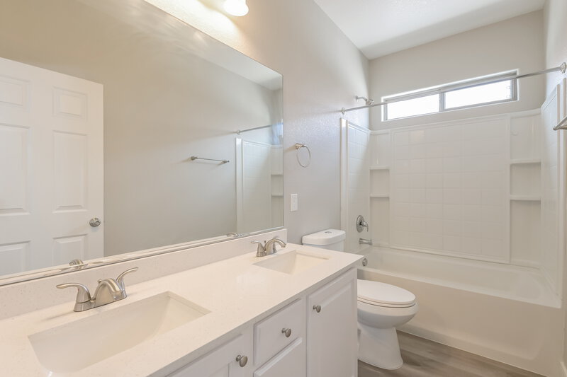 2,280/Mo, 628 Palm Wash Ln Henderson, NV 89011 Bathroom View