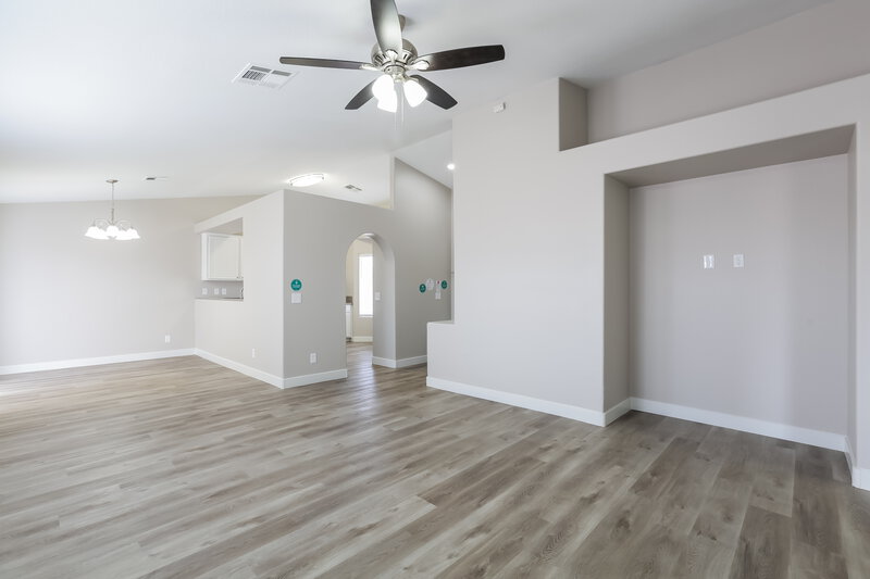 1,850/Mo, 3520 Slapton Ave North Las Vegas, NV 89031 Living Room View 2