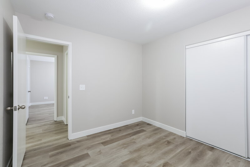 1,850/Mo, 3520 Slapton Ave North Las Vegas, NV 89031 Bedroom View 2