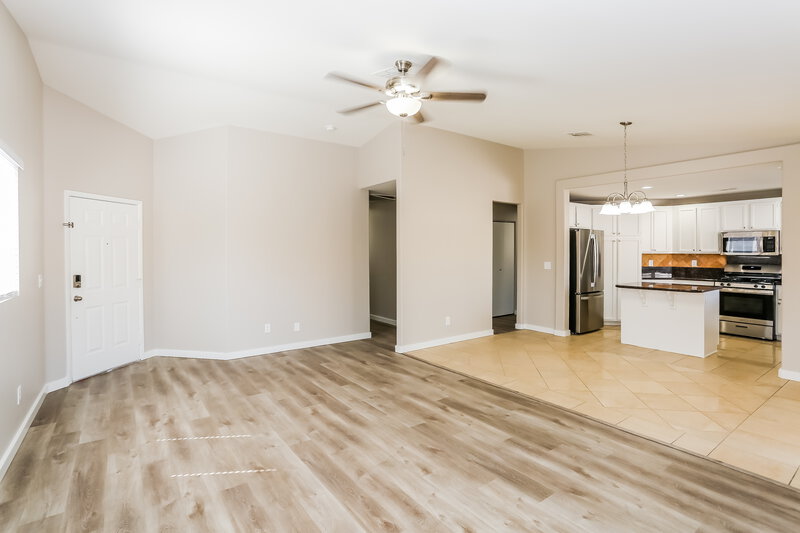 1,855/Mo, 2204 Fountain Valley Way North Las Vegas, NV 89031 Living Room View 2