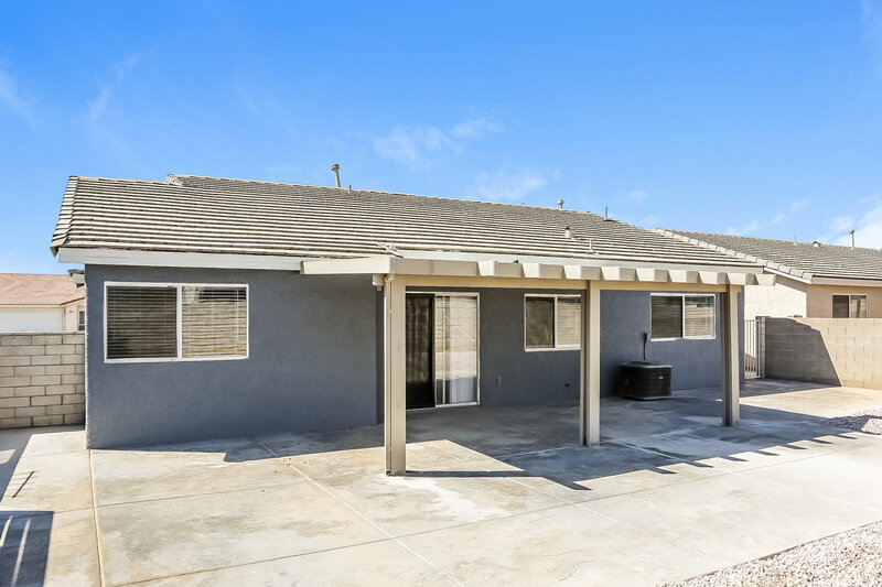 1,855/Mo, 2204 Fountain Valley Way North Las Vegas, NV 89031 Rear View 2