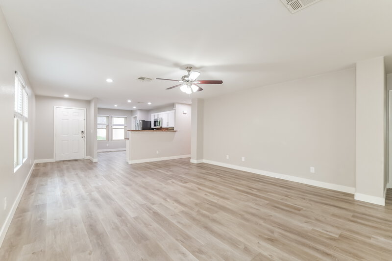 1,975/Mo, 1057 Spotted Bull Ct Henderson, NV 89011 Living Room View 2