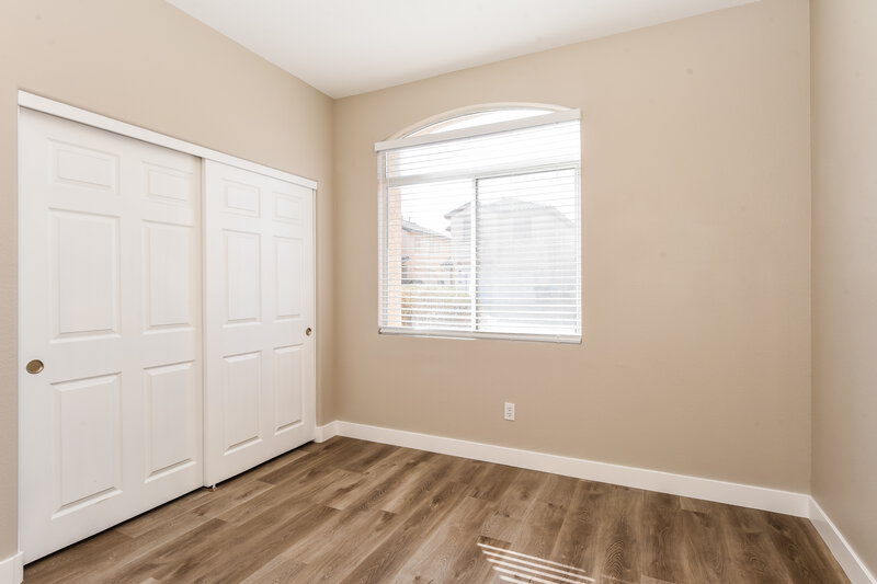 2,535/Mo, 9156 Briarthorne St Las Vegas, NV 89123 Bedroom View 3