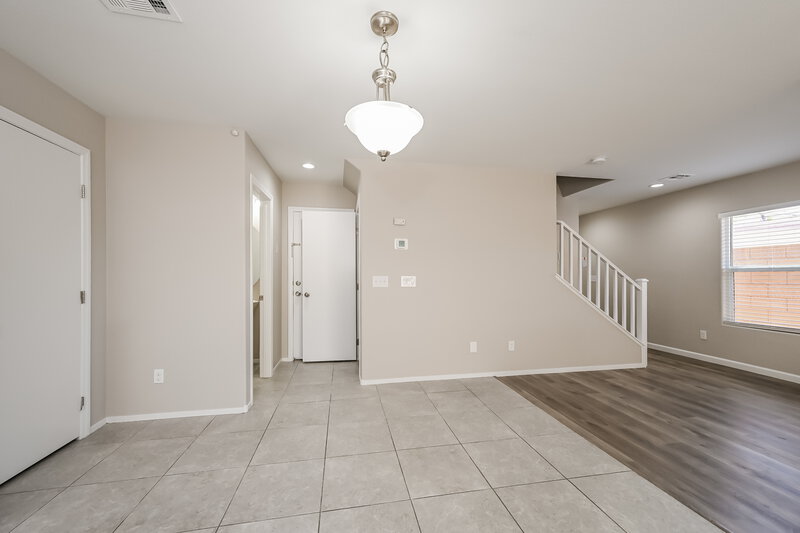 2,255/Mo, 8294 Oliver Twist Ln Las Vegas, NV 89113 Dining Room View