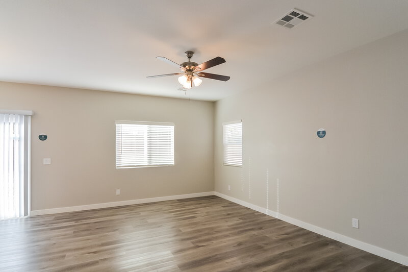 2,480/Mo, 10215 Cougar Crossing St Las Vegas, NV 89178 Living Room View