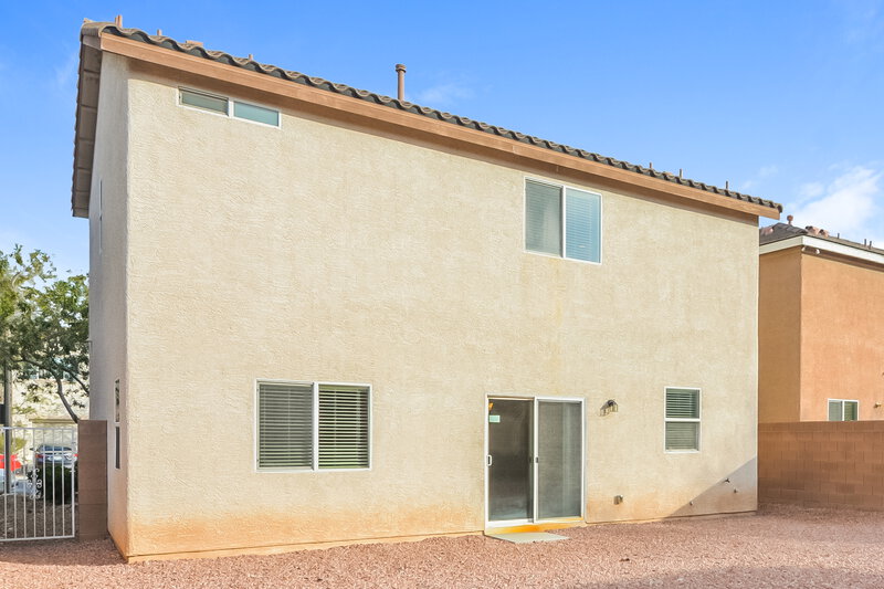 2,480/Mo, 10215 Cougar Crossing St Las Vegas, NV 89178 Rear View 2