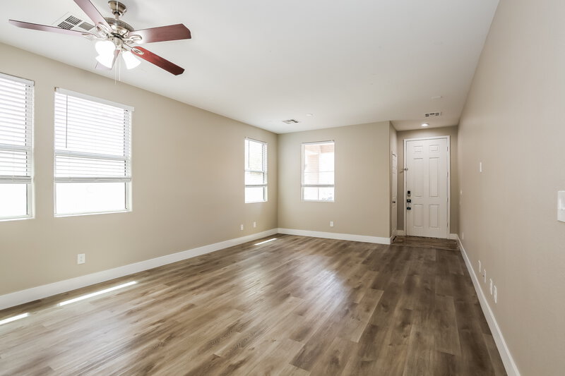 2,000/Mo, 11682 Autunno St Las Vegas, NV 89183 Living Room View