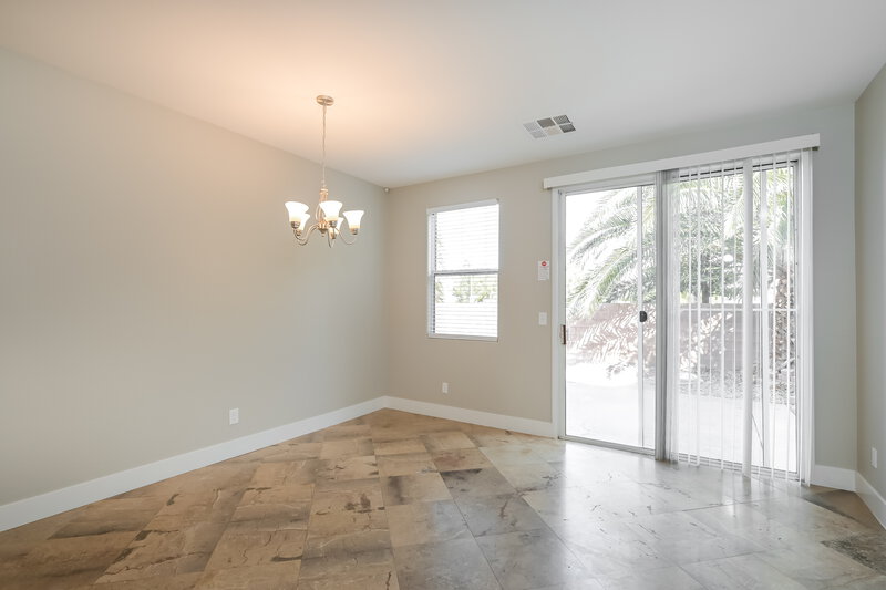 2,095/Mo, 11682 Autunno St Las Vegas, NV 89183 Dining Room View