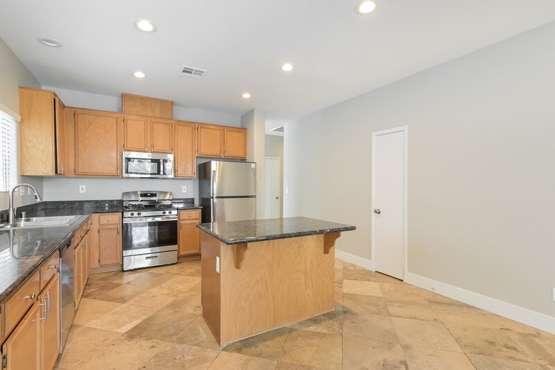 2,095/Mo, 11682 Autunno St Las Vegas, NV 89183 Kitchen View