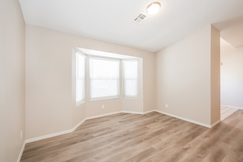 2,295/Mo, 4916 Rancho Bernardo Way Las Vegas, NV 89130 Dining Room View