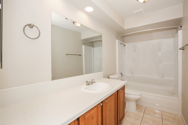 2,295/Mo, 4916 Rancho Bernardo Way Las Vegas, NV 89130 Bathroom View