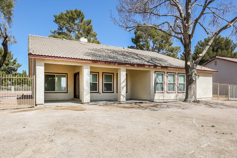 2,295/Mo, 4916 Rancho Bernardo Way Las Vegas, NV 89130 Rear View