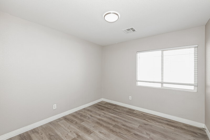 2,250/Mo, 5569 Vision Quest Ct Las Vegas, NV 89139 Bedroom View