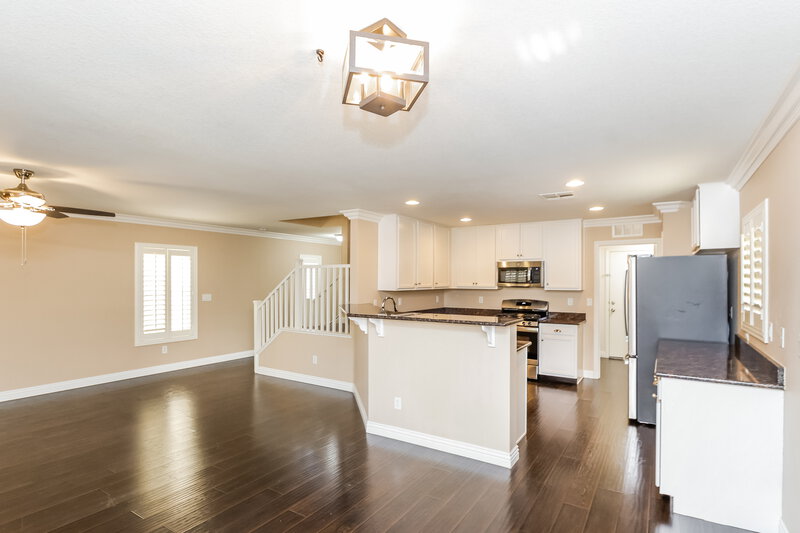 2,150/Mo, 8664 Bella Sparkle Ave Las Vegas, NV 89178 Dining Room View 2