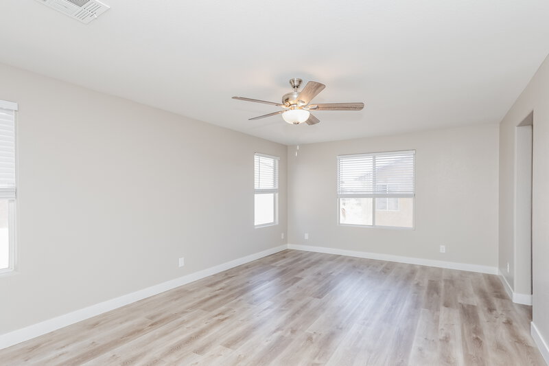 2,815/Mo, 7714 Hauck St Las Vegas, NV 89139 Main Bedroom View 2