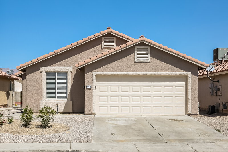 1,825/Mo, 540 Carlos Julio Ave North Las Vegas, NV 89031 External View