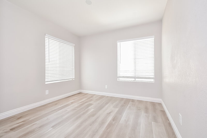 3,040/Mo, 1915 Casa Verde Dr North Las Vegas, NV 89031 Bedroom View