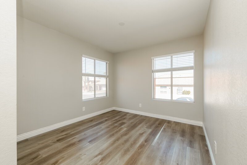 0/Mo, 1915 Casa Verde Dr North Las Vegas, NV 89031 Bedroom View 2