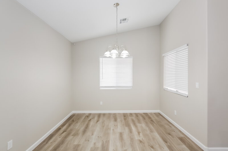 2,265/Mo, 918 Christopher View Ave North Las Vegas, NV 89032 Breakfast Nook View