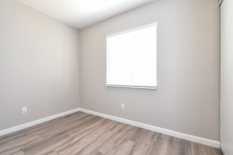 1,975/Mo, 4623 Candlas Way North Las Vegas, NV 89031 Bedroom View 3